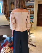 Load image into Gallery viewer, CREPE OFF-SHOULDER TOP
