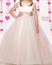 Load image into Gallery viewer, SATIN TULLE COMMUNION DRESS
